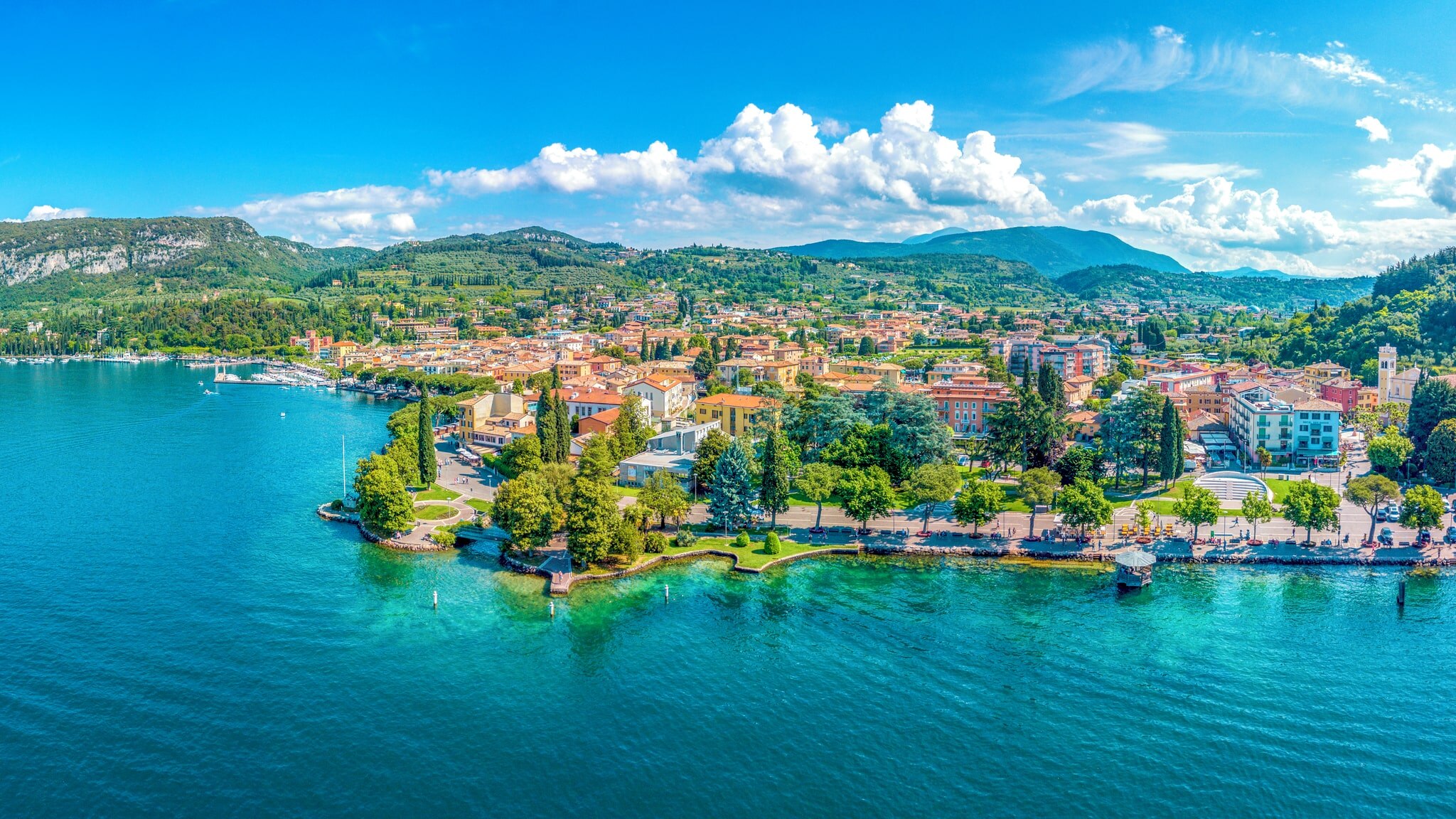 Garda Holidays & Best Deals 2025/2025 Garda Hotels Jet2holidays